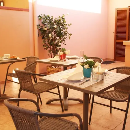 Bed & Breakfast L'alloggio-not Just Olbia
