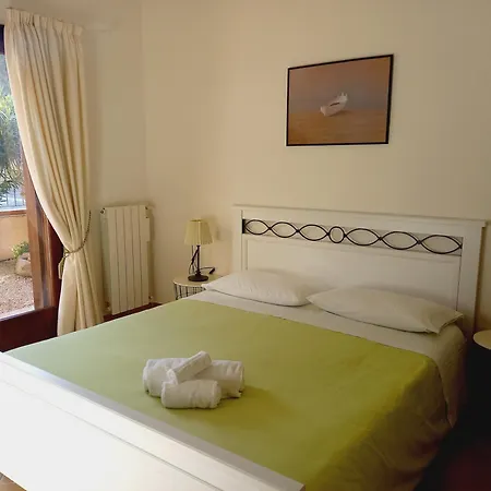 L'alloggio-not Just Panzió